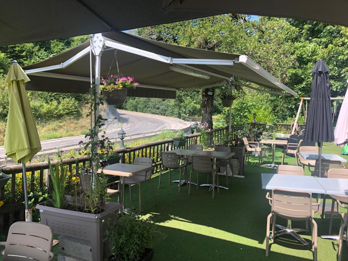 Bar Hotel Restaurant Le Margeriaz Les Deserts  Ngoại thất bức ảnh