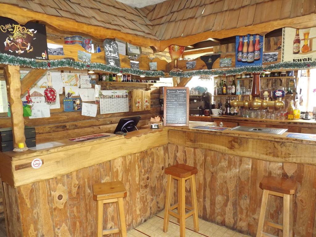 Bar Hotel Restaurant Le Margeriaz Les Deserts  Ngoại thất bức ảnh